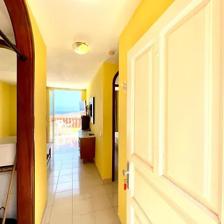 Appartement Modern With Shared Pool, Close To The Beach, In Tenerife South Costa Adeje (Tenerife)