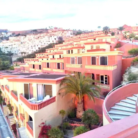 Modern With Shared Pool, Close To The Beach, In Tenerife South * アデヘ