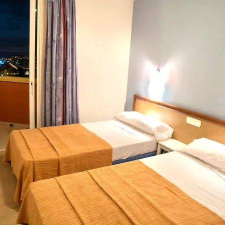 Apartmán Modern With Shared Pool, Close To The Beach, In Tenerife South Costa Adeje (Tenerife)