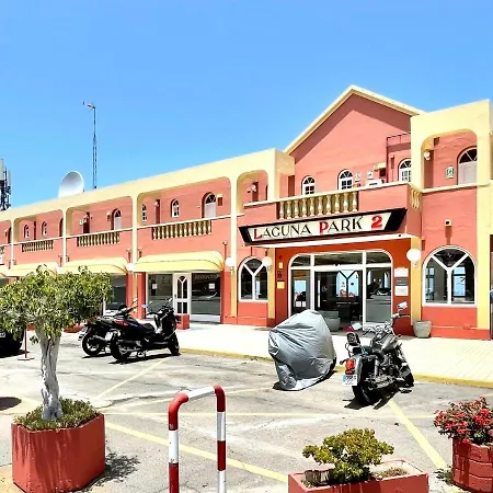 Modern With Shared Pool, Close To The Beach, In Tenerife South 公寓